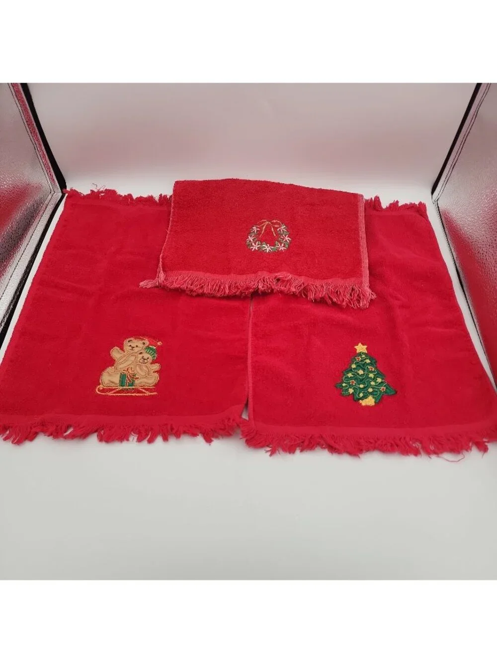 Vintage Cotton Red Holiday Finger Towels Embroidered Christmas Set Of 3